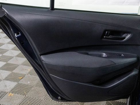 Used 2023 Toyota Corolla LE image 33