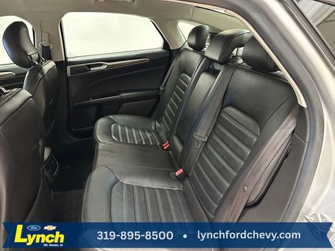 Used 2013 Ford Fusion SE image 15