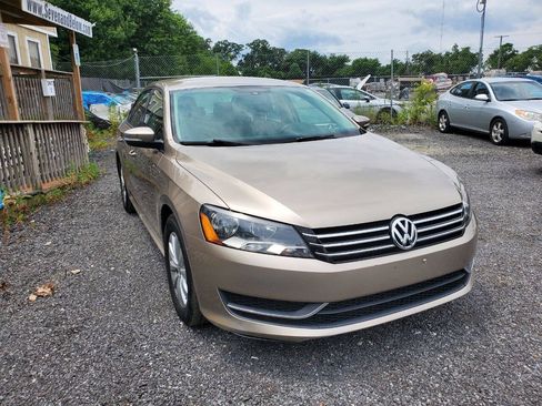Used 2015 Volkswagen Passat 1.8T S FWD image 6