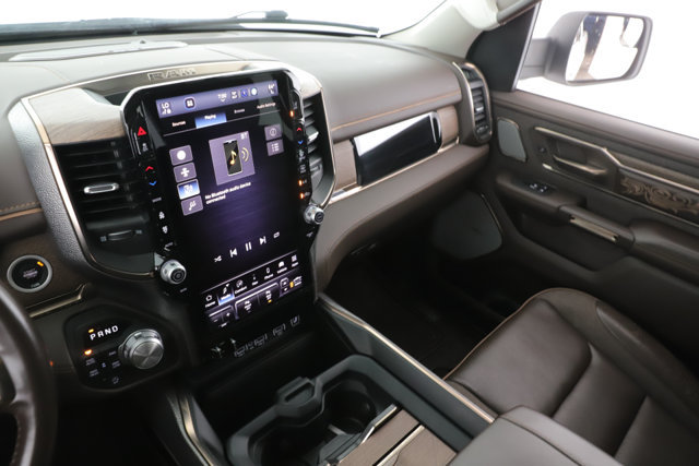 Used 2025 RAM 1500 Limited AWD/4WD image 30