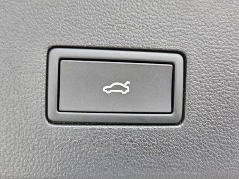 New 2026 Volkswagen Atlas SEL Premium R-Line image 14