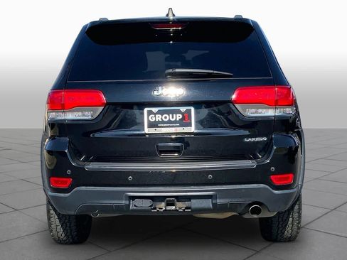 Used 2019 Jeep Grand Cherokee Laredo RWD image 5