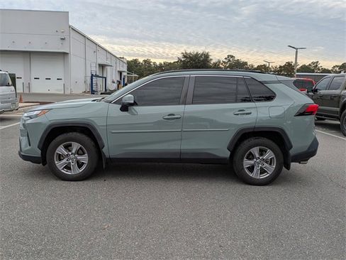 Used 2022 Toyota RAV4 XLE image 6