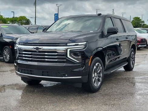 New 2026 Chevrolet Suburban LT w/ Comfort Package RWD image 1