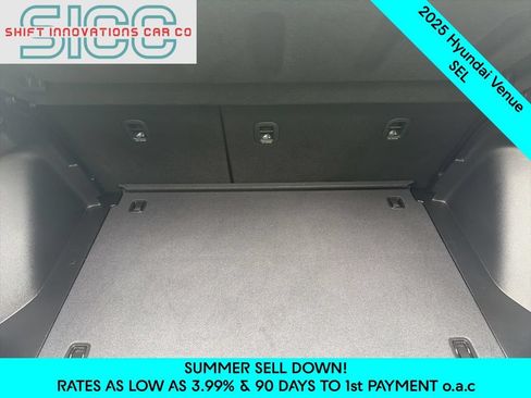 Used 2025 Hyundai Venue SEL FWD image 26