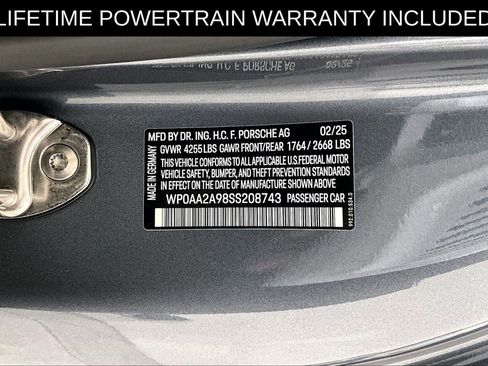 Used 2025 Porsche 911 Carrera T RWD image 42