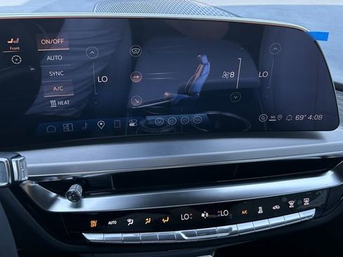 New 2026 Cadillac Lyriq Sport image 15