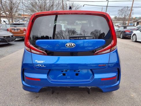 Used 2021 Kia Soul GT-Line FWD image 4