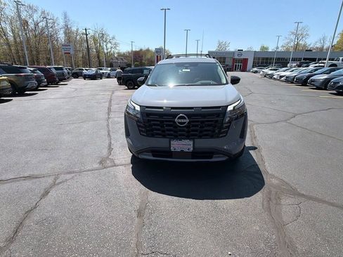 New 2026 Nissan Pathfinder Platinum AWD/4WD image 31