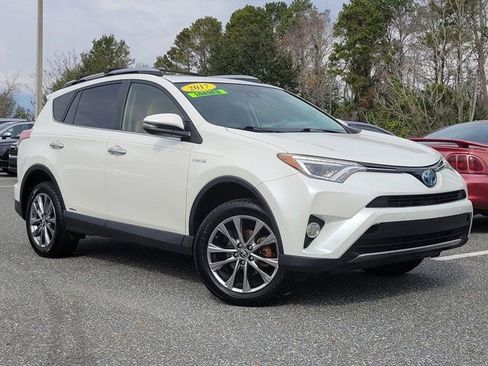 Used 2017 Toyota RAV4 Limited image 37
