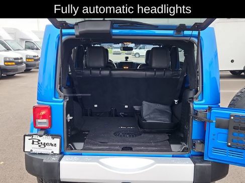 Used 2015 Jeep Wrangler Unlimited Sahara w/ Max Tow Package image 30