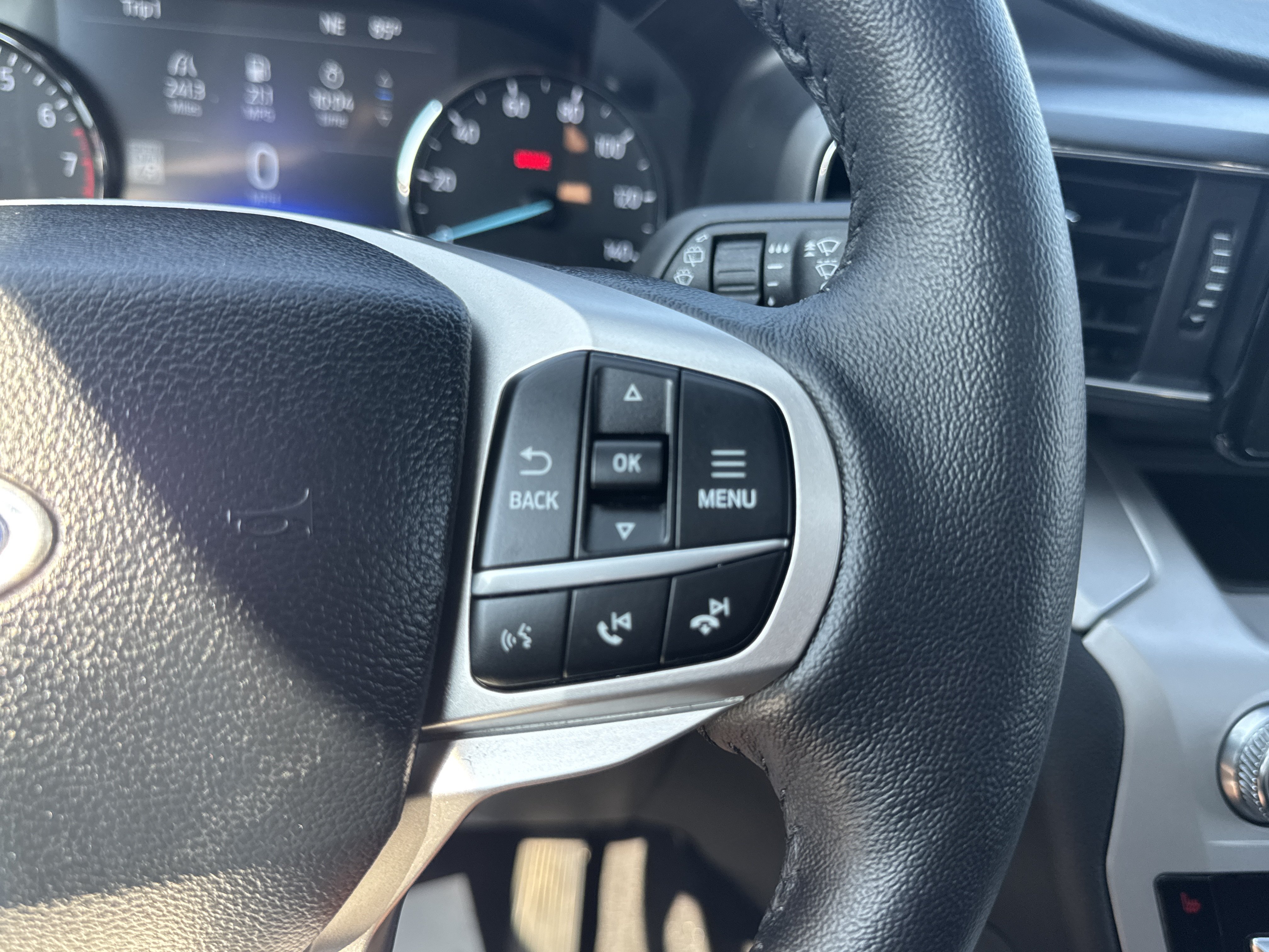 Used 2024 Ford Explorer XLT w/ Equipment Group 202A AWD/4WD image 20