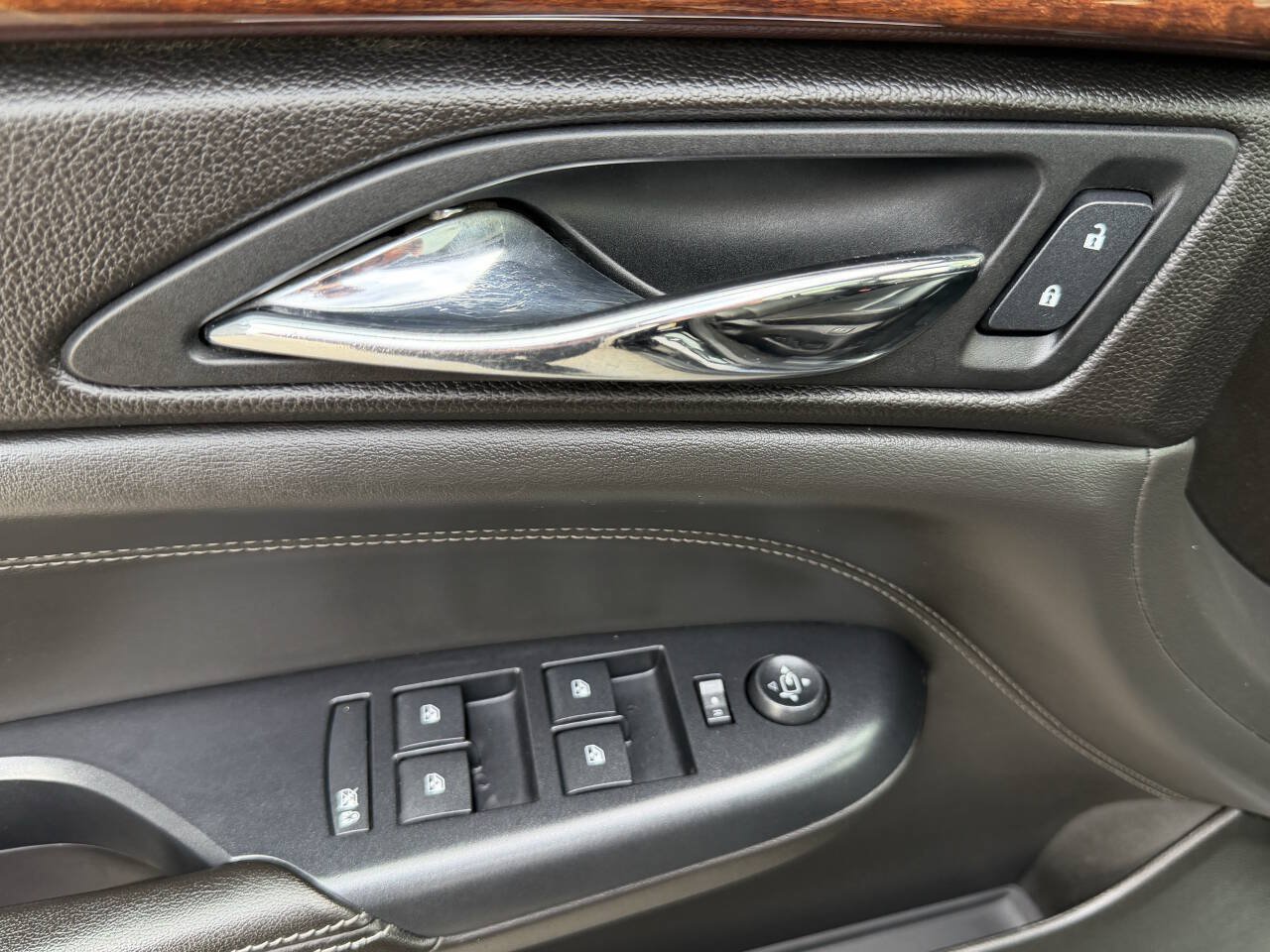 Used 2013 Cadillac SRX Performance AWD/4WD image 17