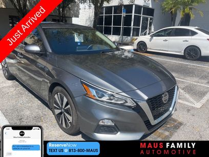 Used 2022 Nissan Altima 2.5 SV