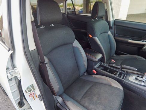 Used 2016 Subaru Crosstrek 2.0i Premium AWD/4WD image 24