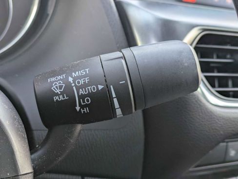 Used 2017 MAZDA MAZDA6 Grand Touring FWD image 23