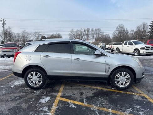 Used 2014 Cadillac SRX Luxury image 5