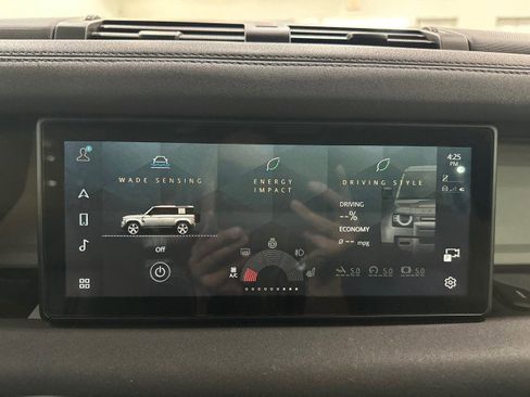 Used 2020 Land Rover Defender 110 First Edition AWD/4WD image 61
