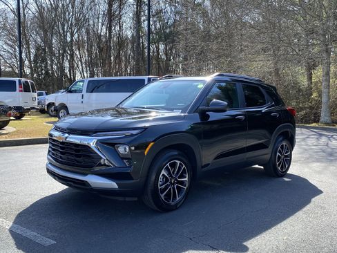 Used 2026 Chevrolet TrailBlazer LT w/ Convenience Package image 5