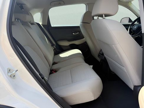 Certified 2025 Honda HR-V LX image 12