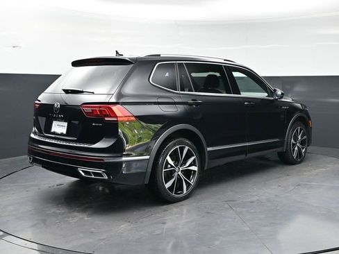 Used 2024 Volkswagen Tiguan SEL R-Line AWD/4WD image 5