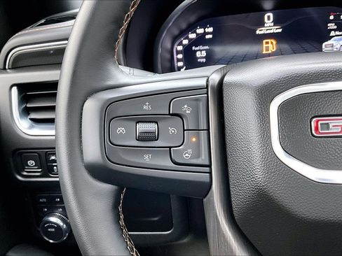 Used 2023 GMC Yukon AT4 w/ LPO, Floor Liner Package image 23