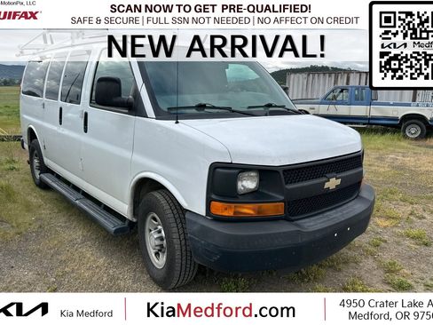 Used 2015 Chevrolet Express 2500 LS RWD image 1