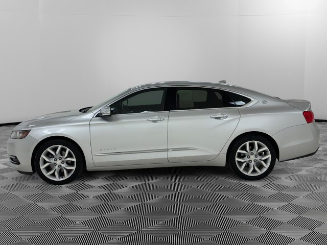 Used 2014 Chevrolet Impala LTZ FWD image 2