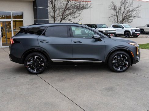 New 2026 Kia Sportage SX Prestige AWD/4WD image 8