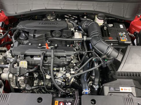 New 2026 Hyundai Kona SEL Premium AWD/4WD image 28