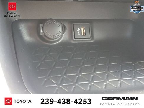 Used 2025 Toyota RAV4 XLE w/ Convenience Package FWD image 32