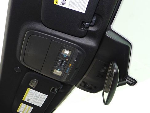 Used 2020 Ford Explorer ST w/ Premium Technology Package image 17