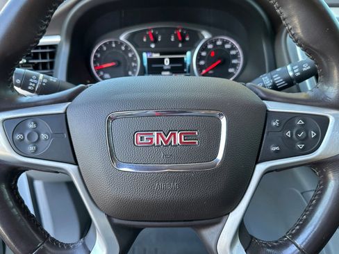 Used 2018 GMC Acadia SLT w/ LPO, Cargo Package FWD image 26