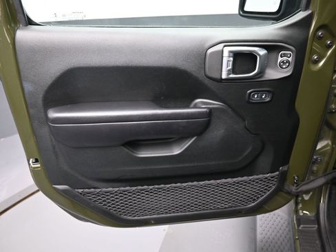 Used 2021 Jeep Wrangler Unlimited Sport S image 10