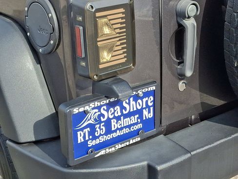 Used 2017 Jeep Wrangler Unlimited Sport w/ Quick Order Package 23S image 29