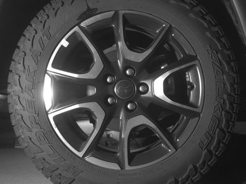 Used 2025 Jeep Compass Trailhawk AWD/4WD image 15