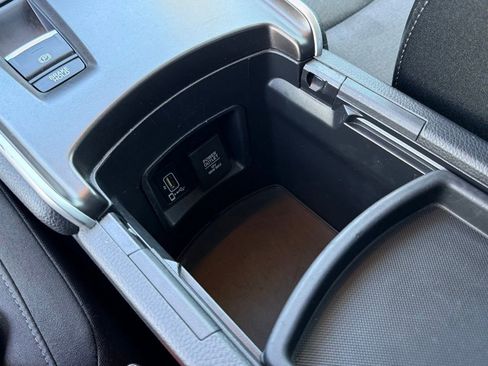 Used 2020 Honda Accord EX image 28
