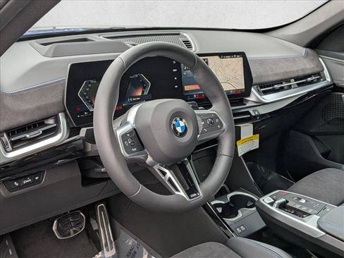 New 2026 BMW X1 xDrive28i AWD/4WD image 3