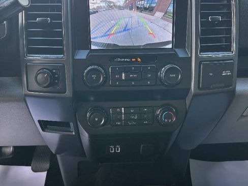 Used 2019 Ford F150 XLT w/ Equipment Group 302A Luxury image 21