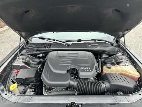 Used 2023 Dodge Challenger SXT RWD image 13