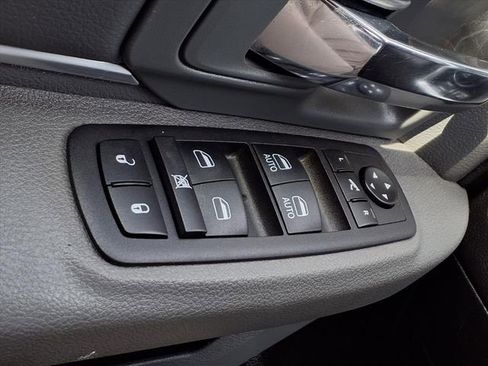 Used 2019 RAM 1500 Big Horn image 16