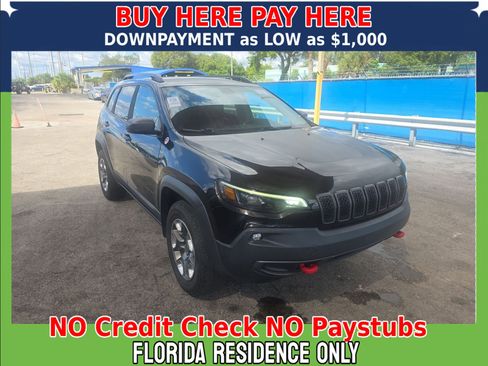 Used 2019 Jeep Cherokee Trailhawk w/ Comfort/Convenience Group AWD/4WD image 1