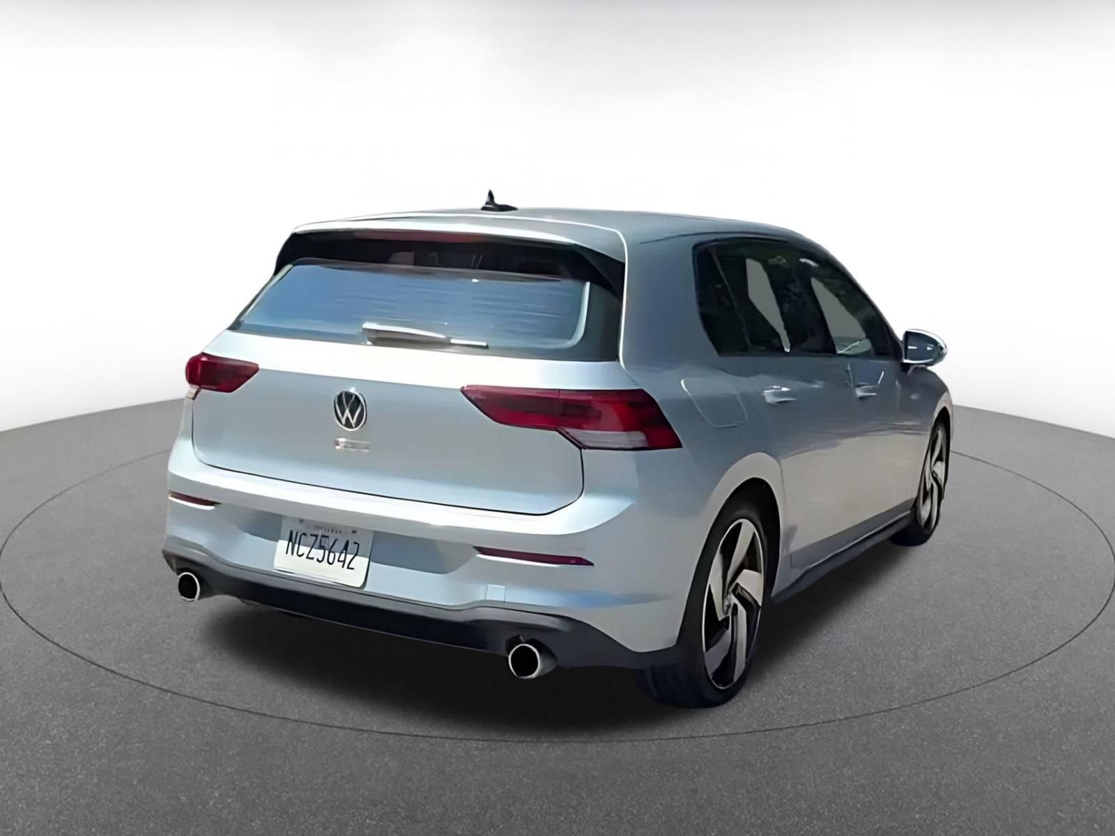 Used 2026 Volkswagen Golf S FWD image 13