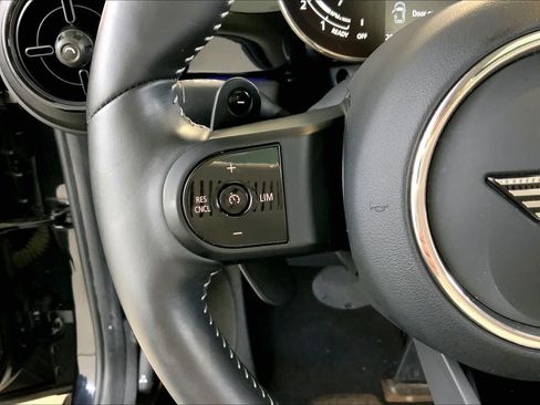 Used 2024 MINI Cooper S FWD image 23