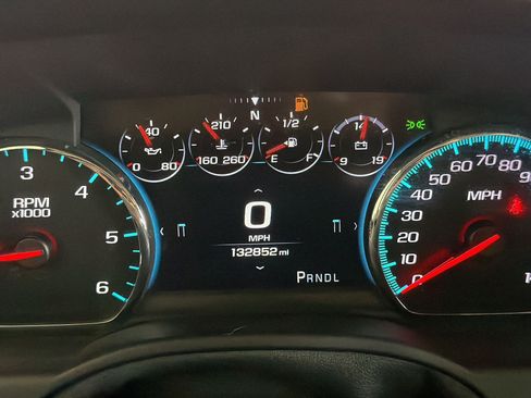 Used 2018 GMC Yukon Denali w/ Denali Ultimate Package AWD/4WD image 23