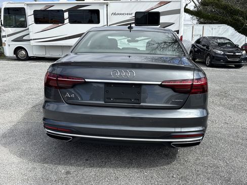 Used 2022 Audi A4 2.0T Premium Plus w/ Premium Plus Package image 4