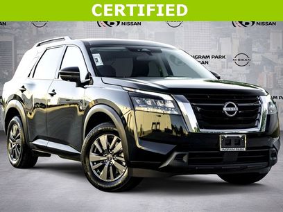 Used 2025 Nissan Pathfinder SV
