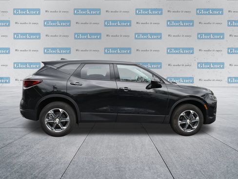 Used 2025 Chevrolet Blazer LT AWD/4WD image 4