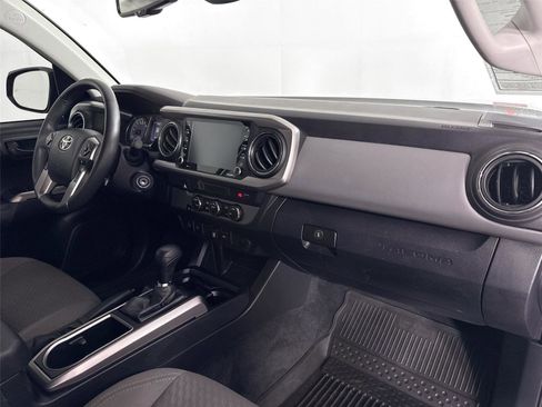 Certified 2022 Toyota Tacoma SR5 w/ Technology Package image 35