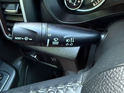 Used 2020 RAM 1500 Big Horn AWD/4WD image 24